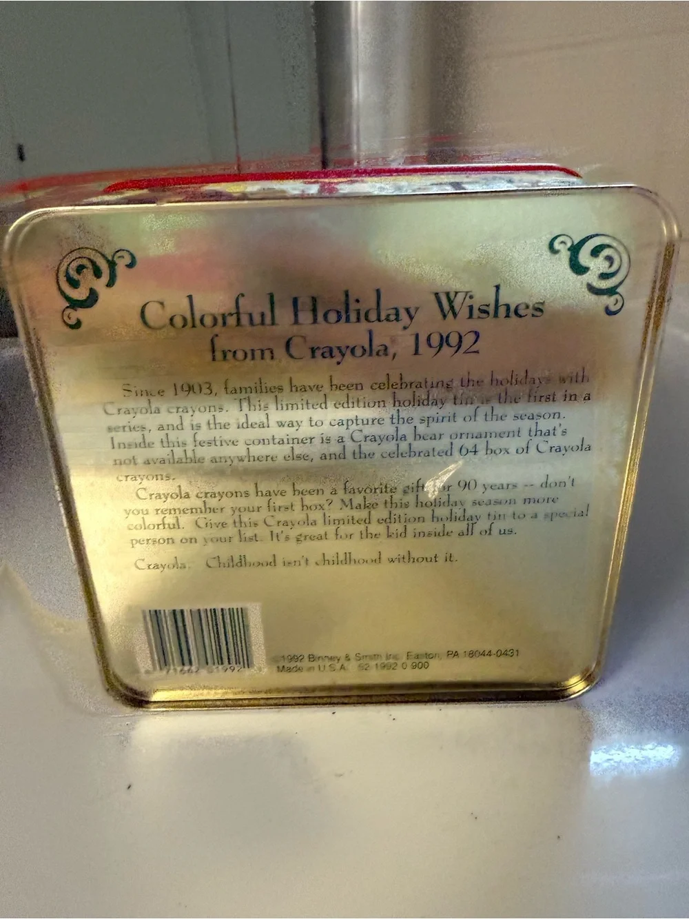 1992 Vintage Crayola Red Holiday Tin with Unopened Crayons & Ornament